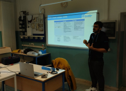 Impresa e scuola ENGIM in classe